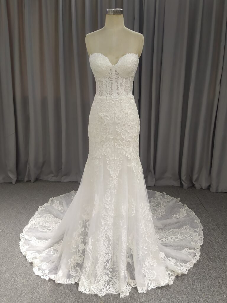 Sweetheart Neck Lace Mermaid Wedding Dress With Train C0030